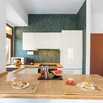 La Nogalera Apartment *