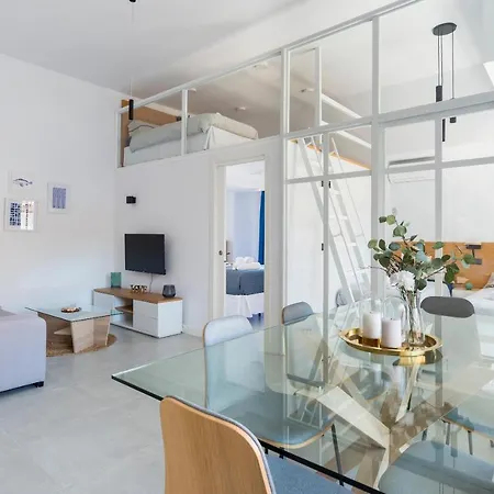 La Nogalera Centro Apartment *