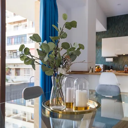 La Nogalera Centro Apartment *