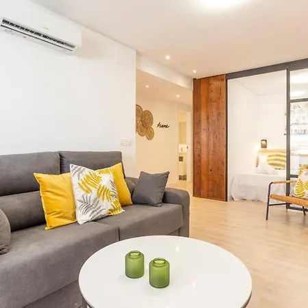 La Nogalera Centro Apartment *