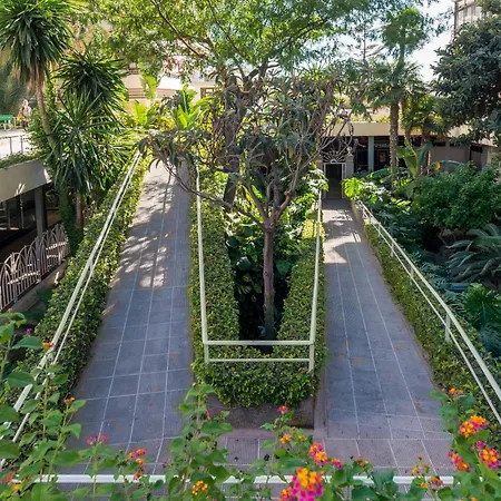 La Nogalera Centro Apartment